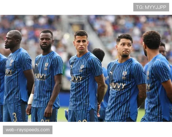 巴萨高位防线战术受质疑，弗里克执迷激进策略反受其乱